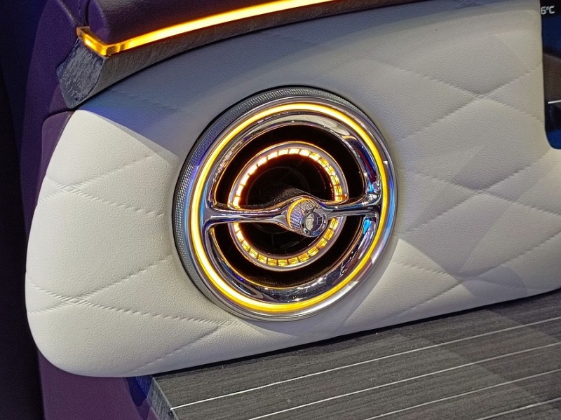 Geely показала концепт, демонстрирующий развитие дизайна семейства Galaxy