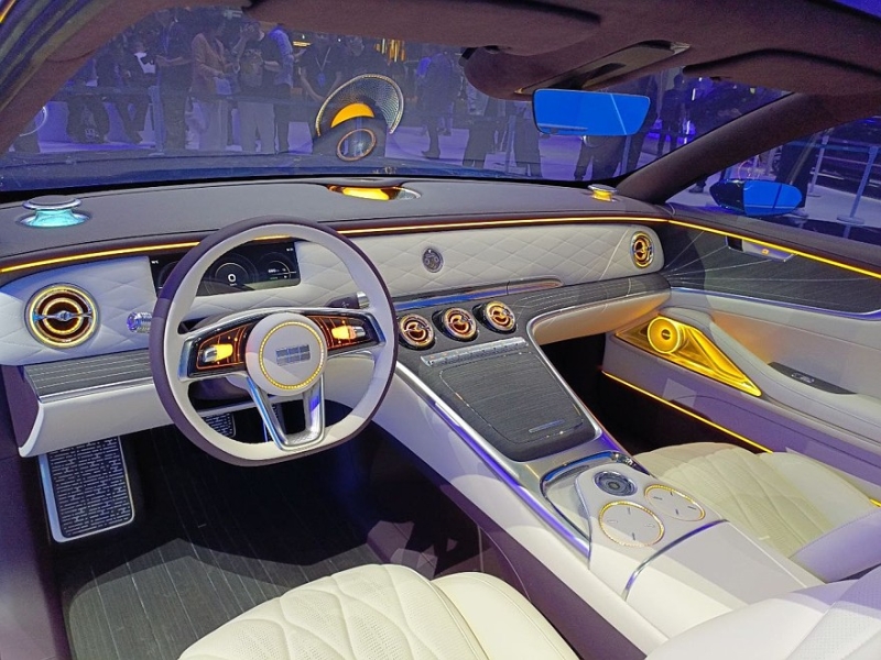 Geely показала концепт, демонстрирующий развитие дизайна семейства Galaxy