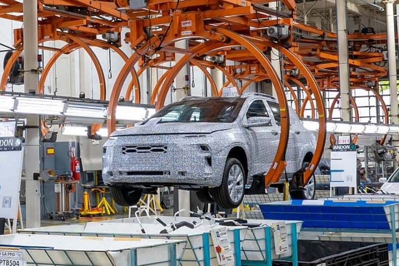 Кроссовер Chevrolet Sonic: официальные кадры без камуфляжа и дата запуска