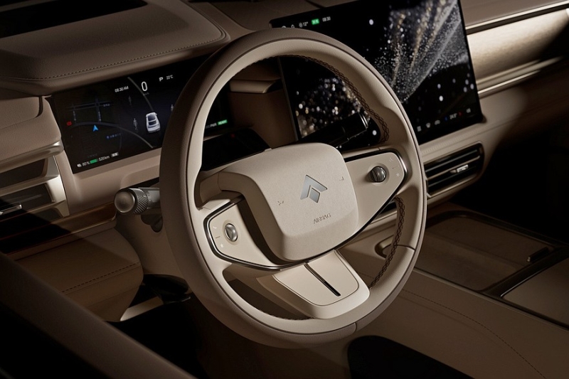 Купеобразный кроссовер Hyptec S600 от GAC: несколько вариантов начинки, есть полный привод