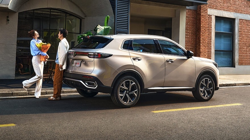 На российский рынок готовится выйти Changan Uni-S нового поколения