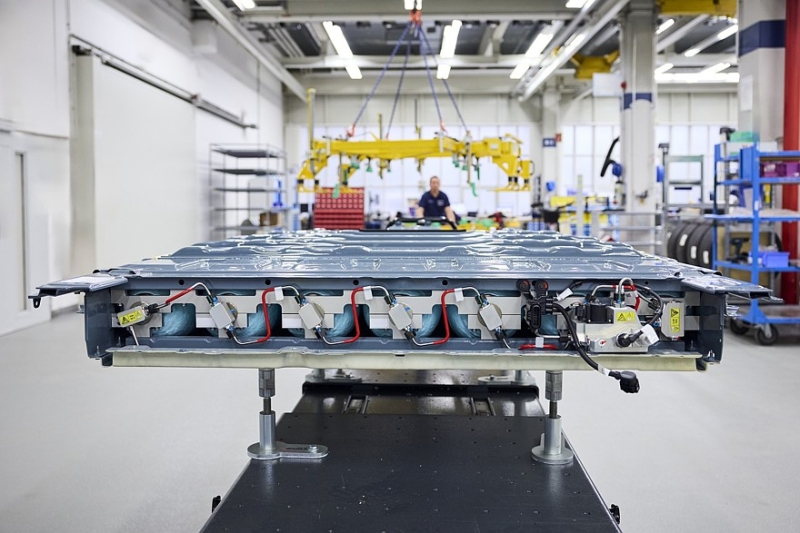 Новый BMW iX5 Hydrogen: подробности о технической начинке