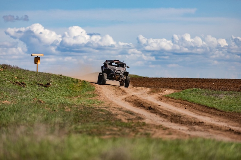Первые победы сезона: итоги первого внедорожного марафона в Калмыкии