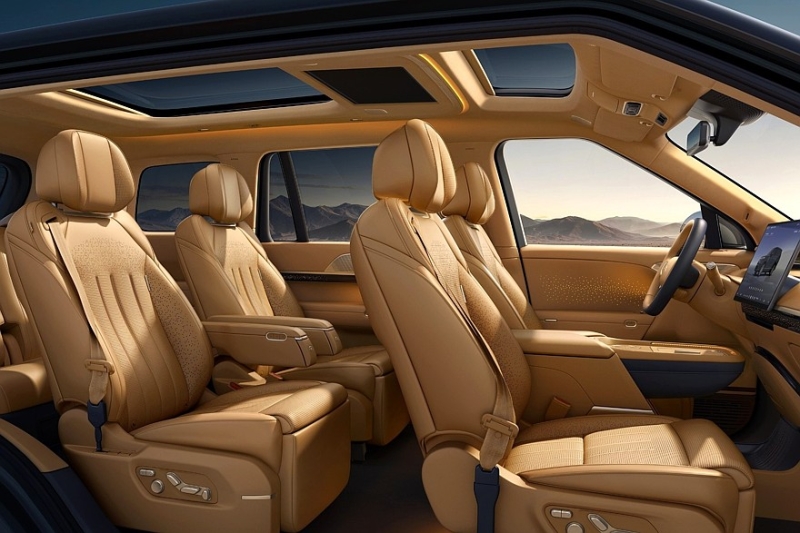 Рывок в премиум: флагманский кроссовер Xpeng GX выходит на рынок с «полным фаршем»