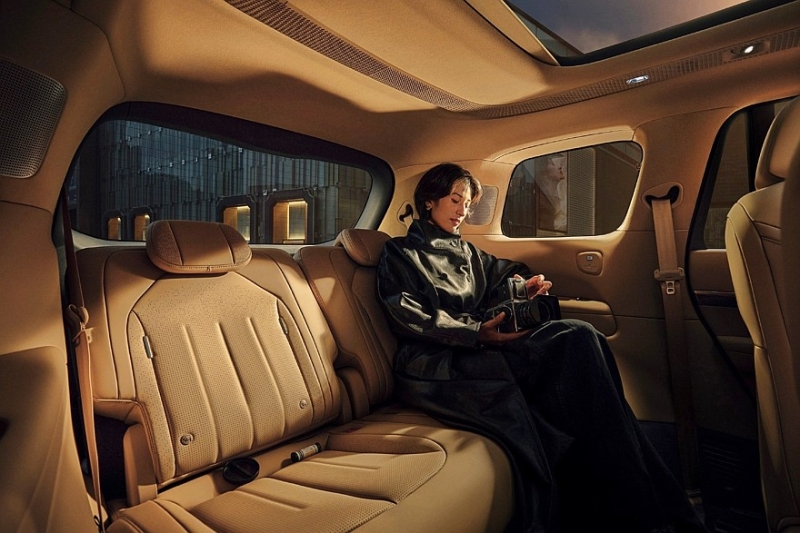 Рывок в премиум: флагманский кроссовер Xpeng GX выходит на рынок с «полным фаршем»