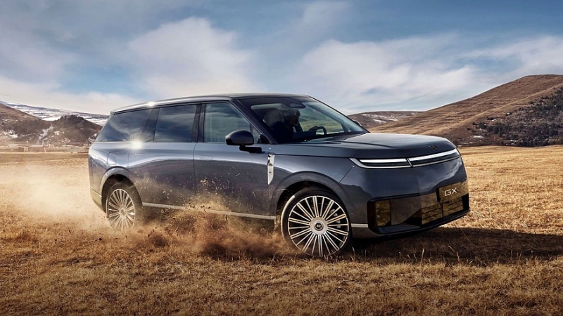 Рывок в премиум: флагманский кроссовер Xpeng GX выходит на рынок с «полным фаршем»