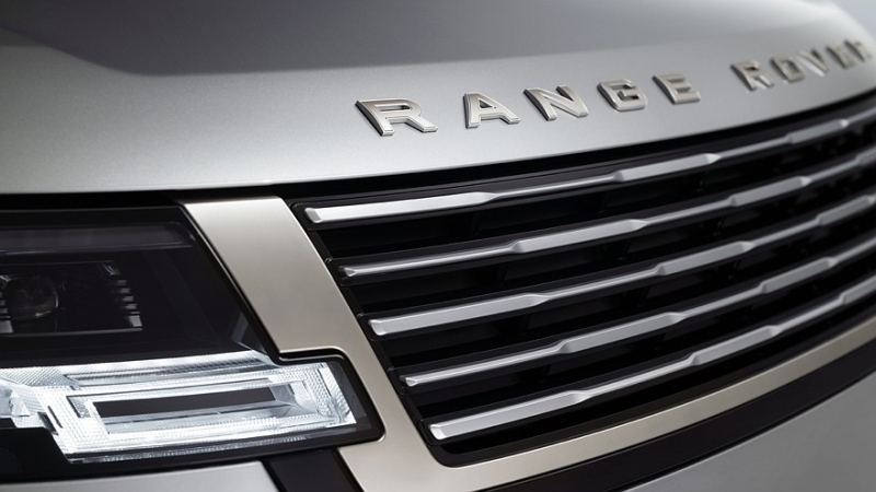 У  внедорожника Range Rover SV появилась эксклюзивная топ-версия Ultra