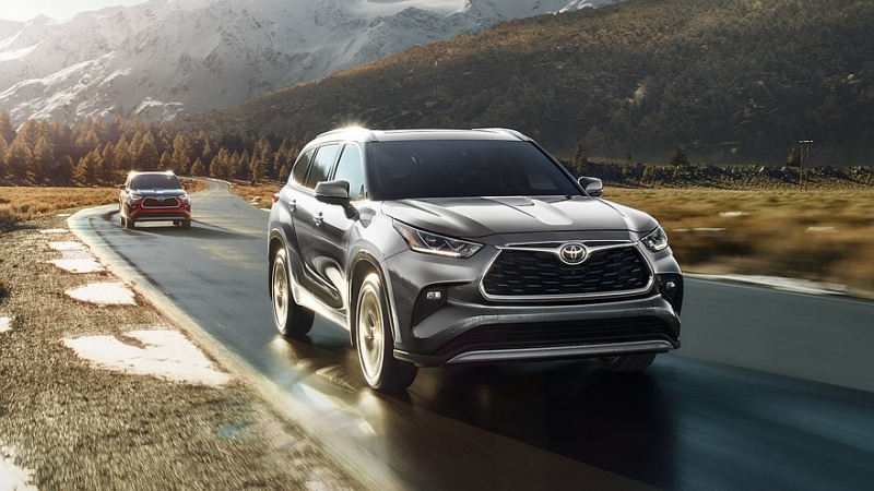 В Японии стартовали продажи Toyota Tundra и Highlander американского производства