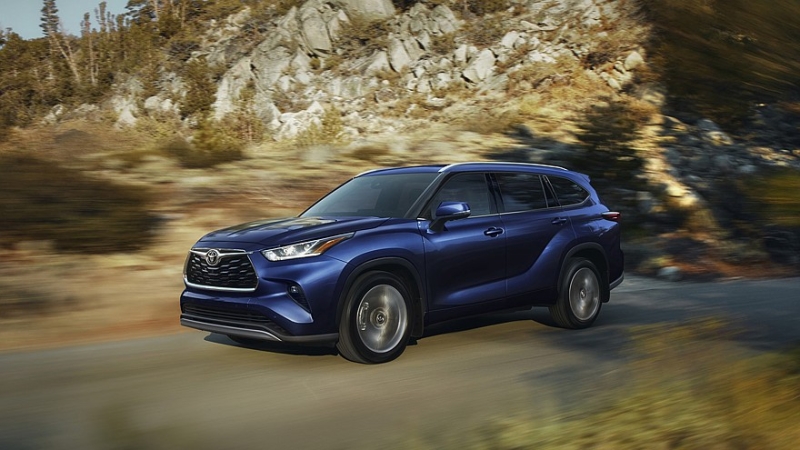 В Японии стартовали продажи Toyota Tundra и Highlander американского производства