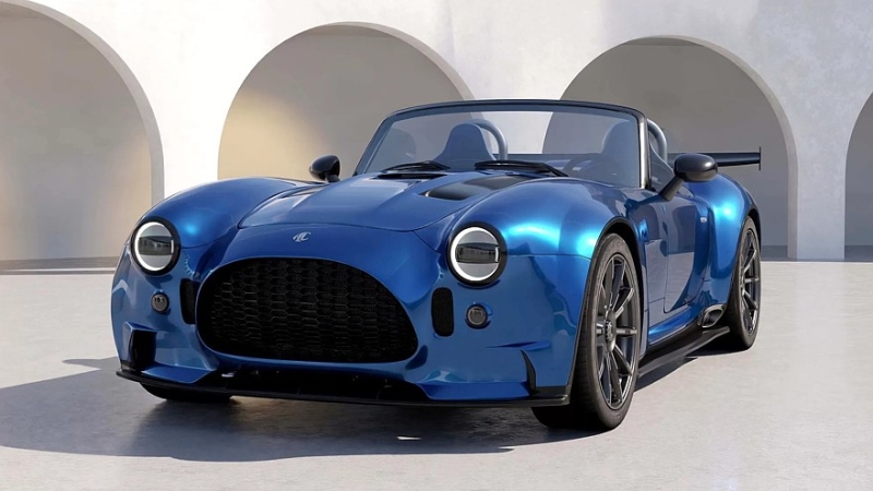 AC Cobra GT Coupe показался в серийном виде: карбоновый кузов и только двигатель V8