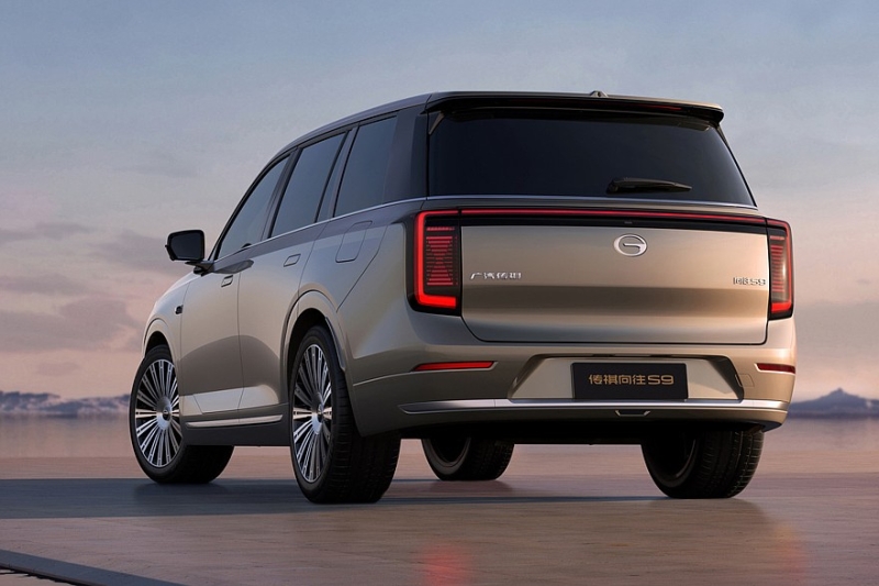 Флагманский кроссовер GAC S9 приготовился к старту продаж в России