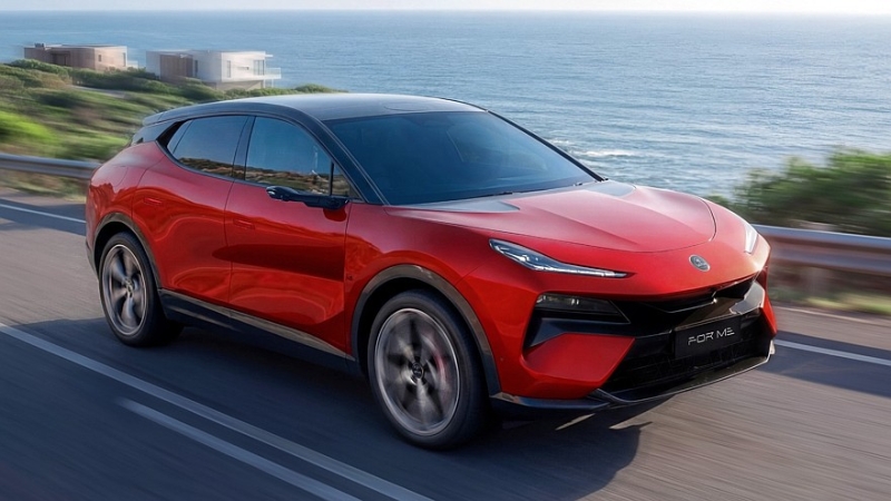 Компания Lotus представит в 2028 году полностью новый суперкар с бензиновым V8
