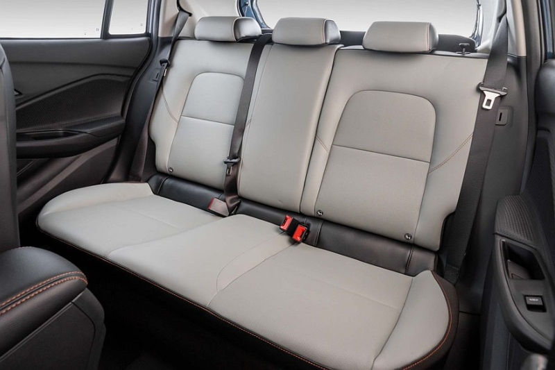 Кроссовер Chevrolet Sonic на базе Onix: один мотор, две версии и допы