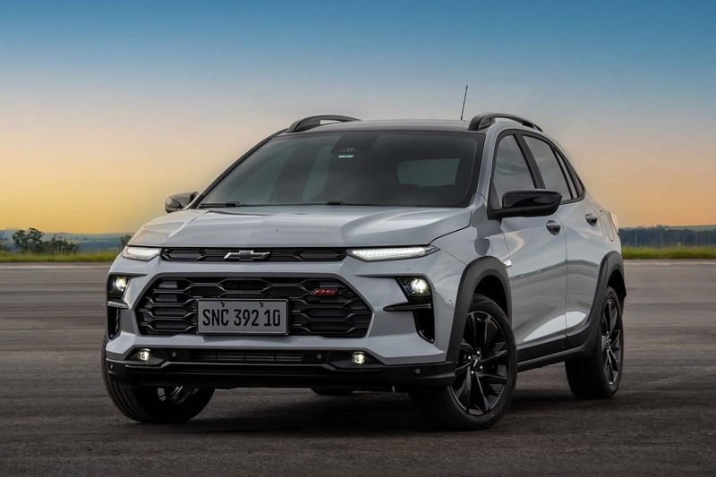 Кроссовер Chevrolet Sonic на базе Onix: один мотор, две версии и допы
