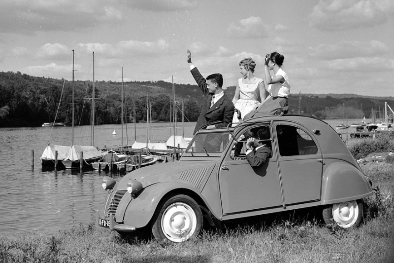 Новый Citroen 2CV анонсирован официально: народный автомобиль за 15 000 евро