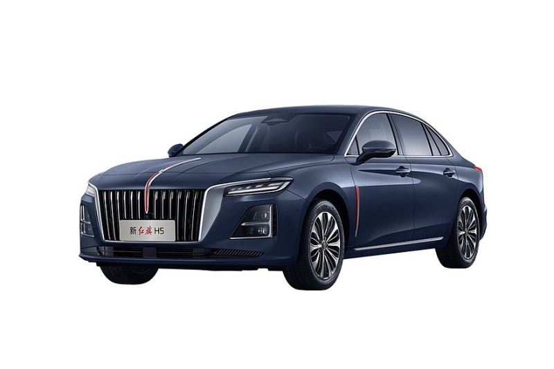 Обновлённый седан Hongqi H5 поступил в продажу, компанию ему составил улучшенный минивэн HQ9