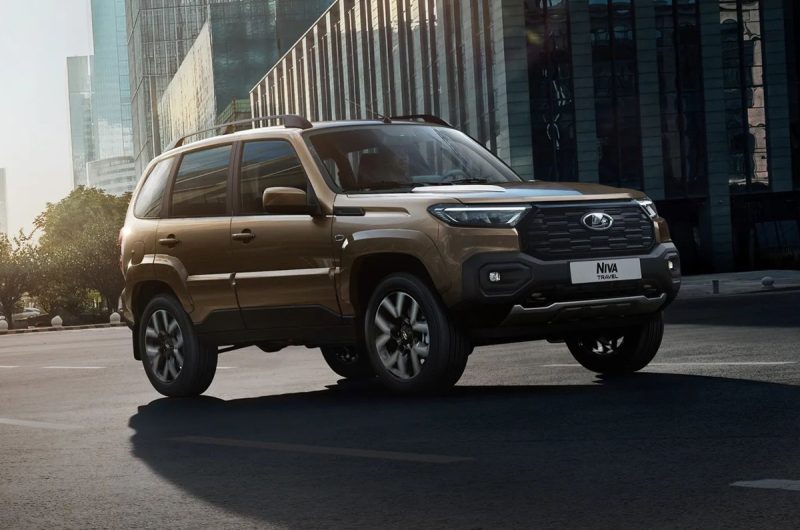 У внедорожника Lada Niva Travel появилась лимитированная спецверсия
