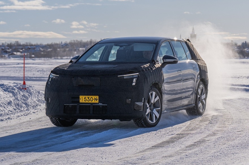 Большой кроссовер Skoda Peaq: показан интерьер
