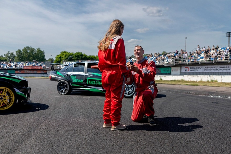 Drift Expo 2026 собрал более 250 участников, среди которых &mdash; легенда дрифта Кейичи Цучия