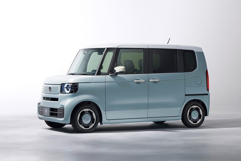 Honda N-Box: больше агрессии для молодёжного Custom, почерневший &laquo;кроссовер&raquo; и кое-что ещё