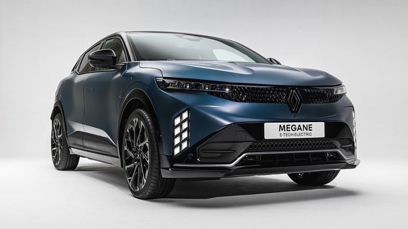 Renault освежила хэтчбек Megane E-Tech electric: новое &laquo;лицо&raquo; и батарея большей ёмкости