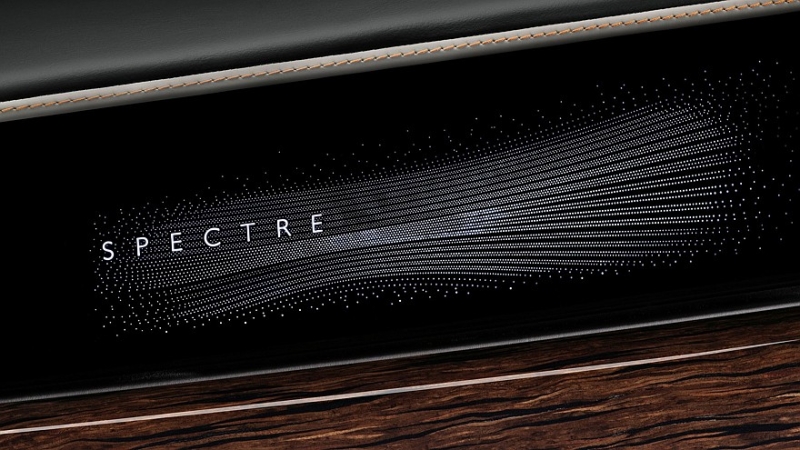 Rolls-Royce Spectre Series II: больше мощности, больше запас хода и диски в стиле Zeekr