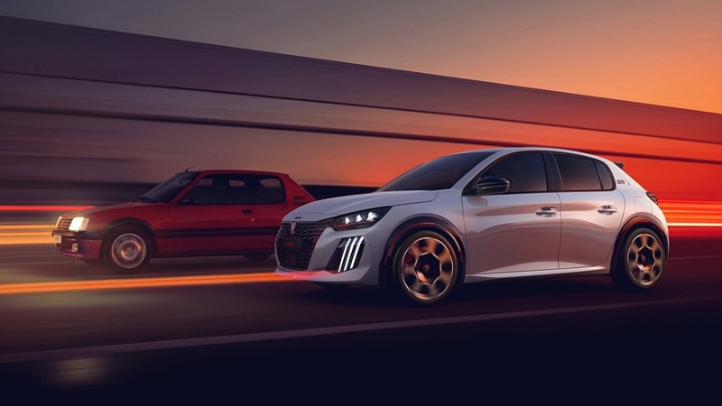 Серийный хот-хэтч Peugeot E-208 GTi: раскрыты внешность и салон