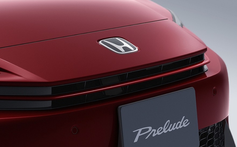 У Honda Prelude появилась тёмно-красная спецверсия Limited Edition, цена известна
