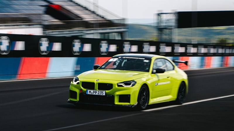 BMW M2 обновил рекорд Нюрбургринга благодаря трековому пакету