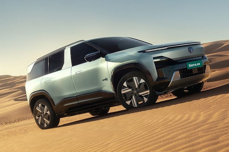 Кроссовер Tata Sierra получил новую начинку и полный привод