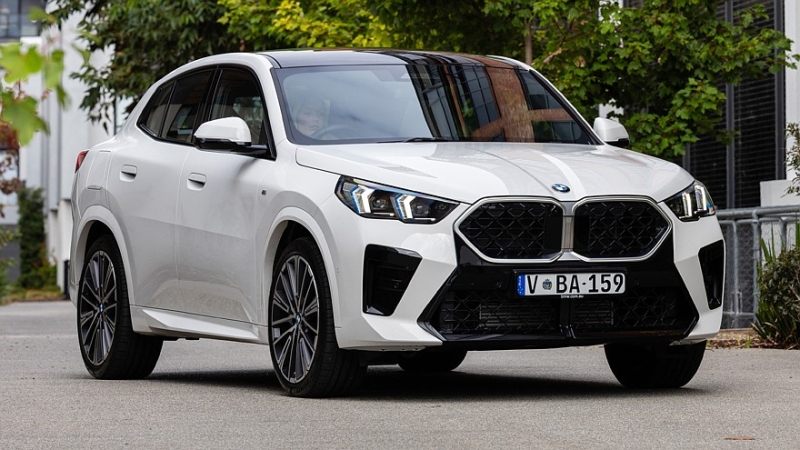 Обновлённый BMW X2: первые изображения