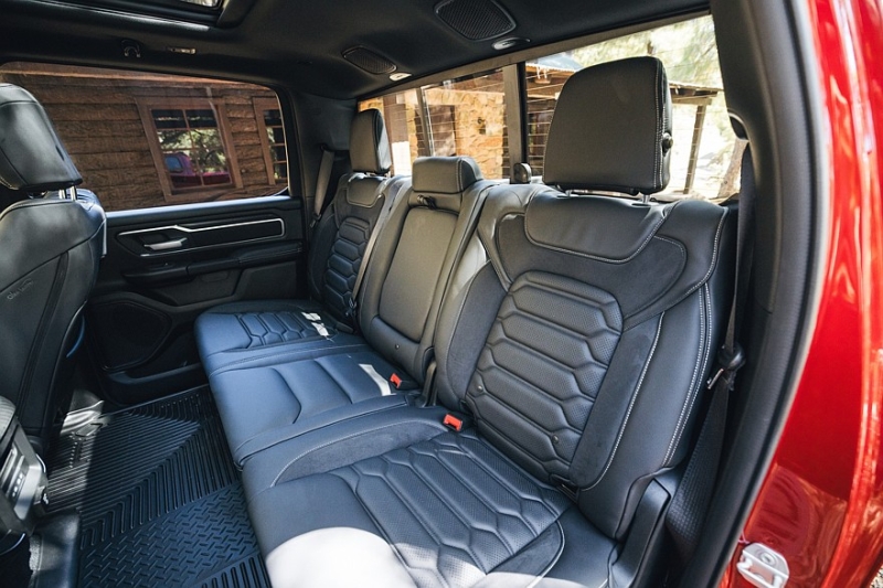 Ram 1500 Direct Connection by Roush: масл-трак начального уровня с атмосферным V8