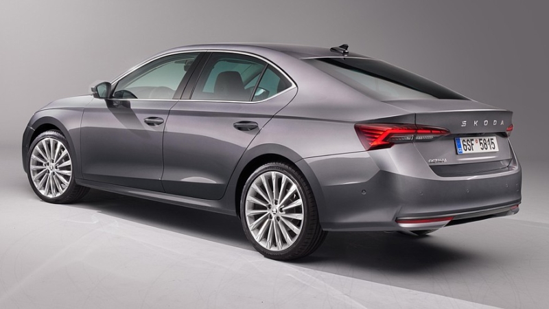 Второй рестайлинг Skoda Octavia: первые изображения