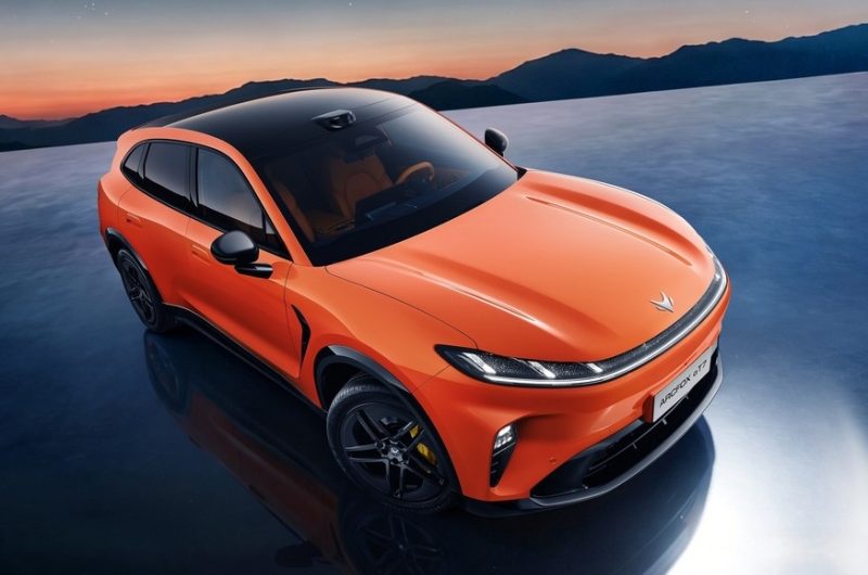 Arcfox Alpha T7 от BAIC: эффектный дизайн, несколько вариантов начинки и привлекательные цены