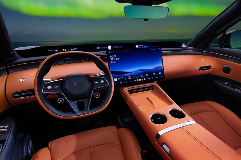 Arcfox Alpha T7 от BAIC: эффектный дизайн, несколько вариантов начинки и привлекательные цены