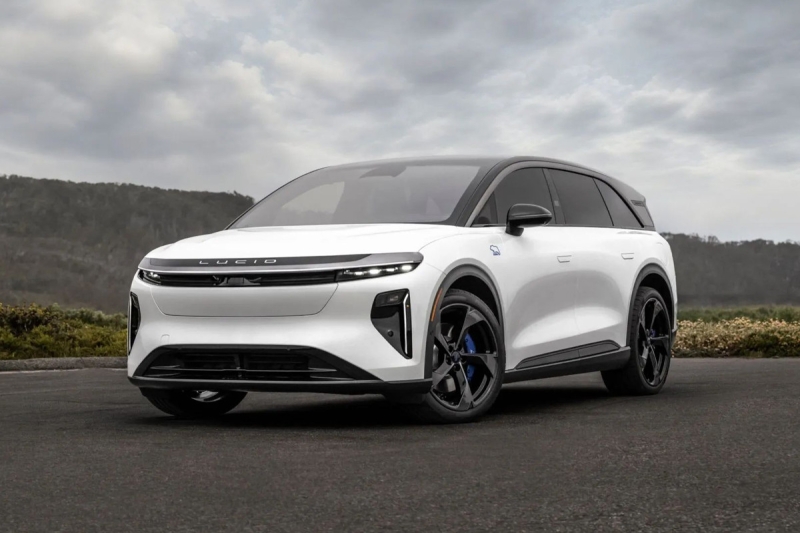 Большой кроссовер Lucid Gravity обзавёлся новой топовой версией GT-S, цена известна