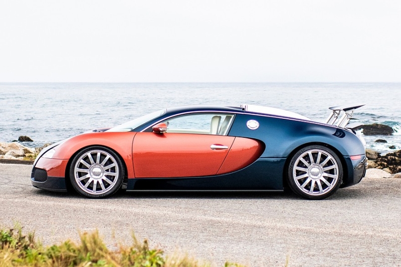 Bugatti представила полностью отреставрированный и слегка облагороженный Veyron