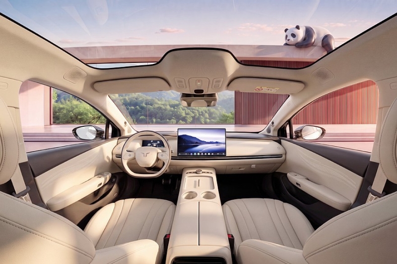 Гамму Hongqi пополнил седан Tiangong 07, есть полный привод