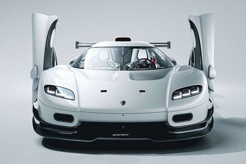 Koenigsegg CCGT1: классические формы, очень мощный V8 и трековая закалка