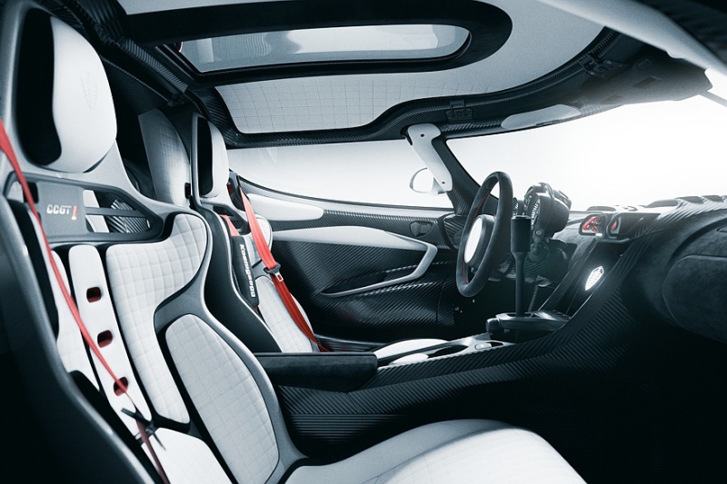 Koenigsegg CCGT1: классические формы, очень мощный V8 и трековая закалка