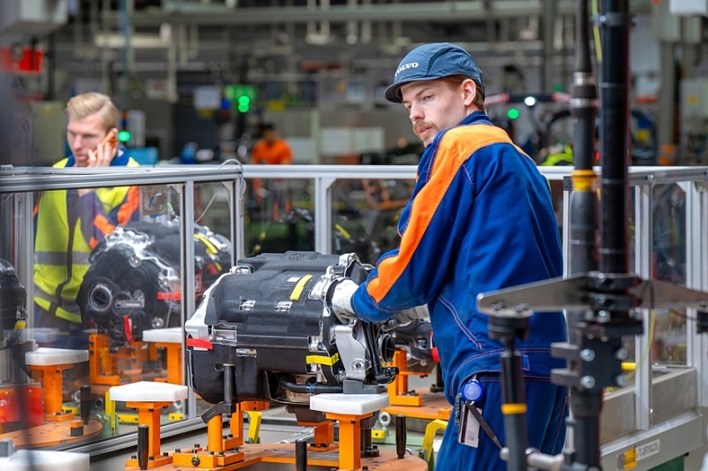 На родственных началах: Geely загрузит своими моделями европейские заводы Volvo
