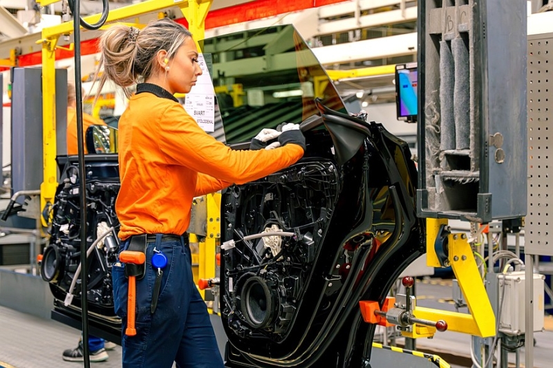 На родственных началах: Geely загрузит своими моделями европейские заводы Volvo