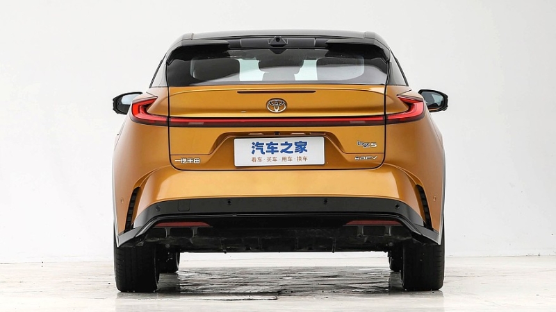 Плохо продающийся Toyota bZ5 пытается привлечь покупателей обновками и скидками