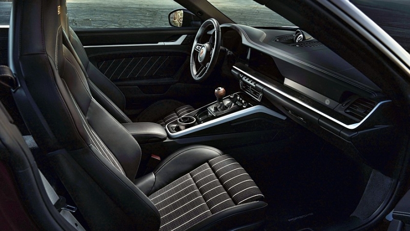 По заявкам трудящихся: Porsche 911 Carrera S снова доступен на &laquo;механике&raquo;, но есть нюанс