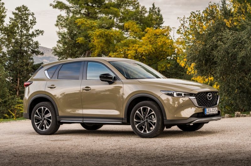 Авторынок РФ в августе: общий минус, плюсы Mazda и Toyota, а в ТОП-10 моделей снова вошёл CX-5