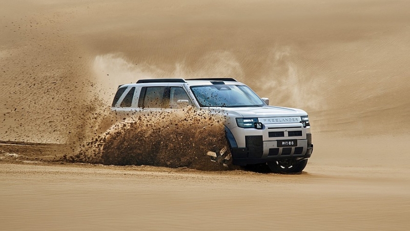 Freelander 8 от Chery и Land Rover установил рекорд Гиннесса перед выходом на рынок