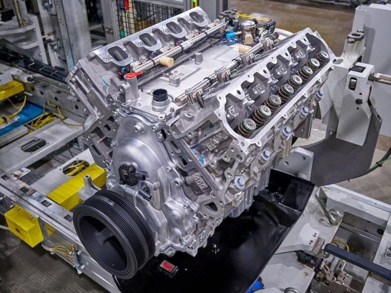 GM обнародовала характеристики двигателей V8 нового поколения для больших пикапов
