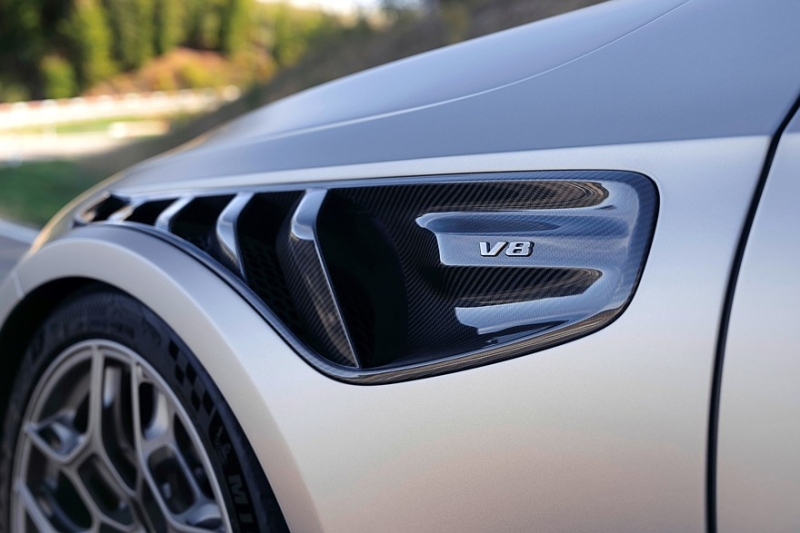 Mercedes-AMG CLE 646 Spezialanfertigung: облегчённый кузов, мощный V8 и задний привод