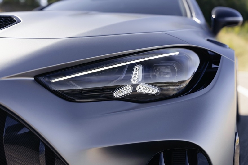 Mercedes-AMG CLE 646 Spezialanfertigung: облегчённый кузов, мощный V8 и задний привод