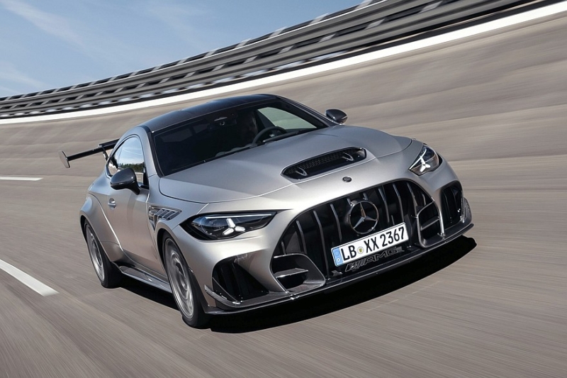Mercedes-AMG CLE 646 Spezialanfertigung: облегчённый кузов, мощный V8 и задний привод